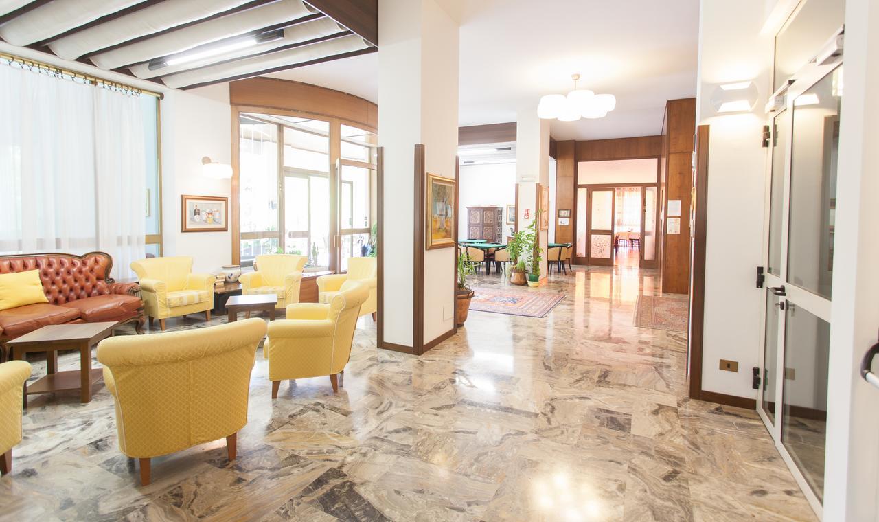 Hotel Quisisana Tabiano Terme Eksteriør billede